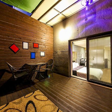 Hotel Pavia Pucshon Kültér fotó