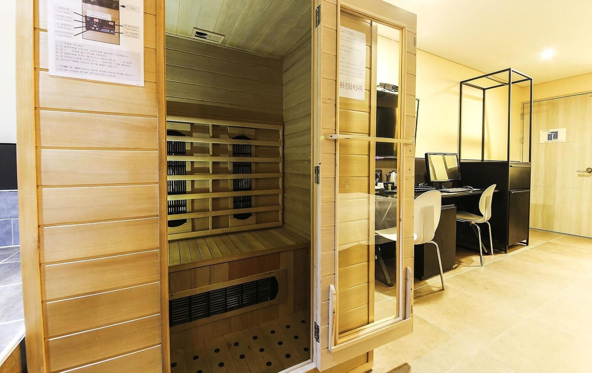 Hotel Pavia Pucshon Kültér fotó